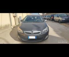 Ricambi Opel Astra 1.7 D del 2012