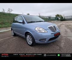 Lancia Ypsilon II 1.2 8v Diva 69cv NEOPATENTATI