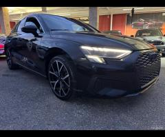 Audi A3 35 TDI Stronic Total Black led matrix