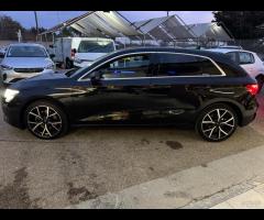 Audi A3 35 TDI Stronic Total Black led matrix - 8