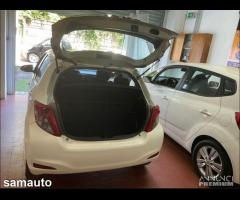 Toyota Yaris 1.0 5Porte Lounge 2012 - 6