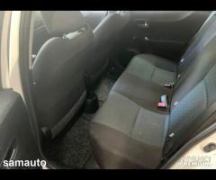 Toyota Yaris 1.0 5Porte Lounge 2012 - 10
