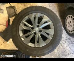 4 SET GOMMI PEUGOUT 2008 ANNO 2022