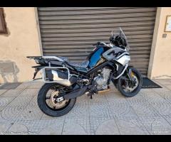 CFMOTO 800MT Sport ABS TFT -- Motor's Passion -