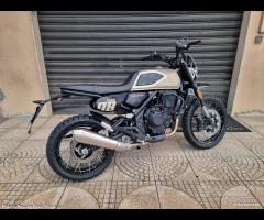 Brixton Crossfire 500 XC E5 Gold KM0 -