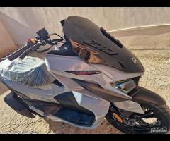 SYM Jet X 125 LC CBS D.D. -- Grigio - - 7