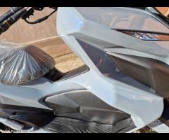 SYM Jet X 125 LC CBS D.D. -- Grigio - - 10