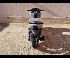 SYM Jet X 125 LC CBS D.D. -- Grigio - - 15