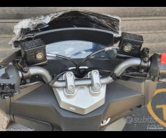 Sym Jet X 125 LC CBS D.D. -- Nero - - 12