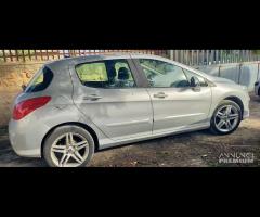 Ricambi Peugeot 308 1.6 D del 2007