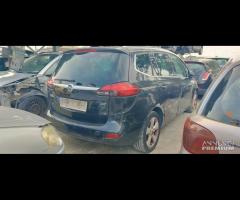 Ricambi Opel Zafira 2.0 D del 2012