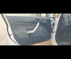 Ricambi Ford Fiesta 1.4 B del 2011 - 9
