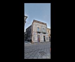 Palazzo storico a Linguaglossa