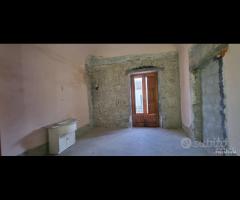 Palazzo storico a Linguaglossa - 19