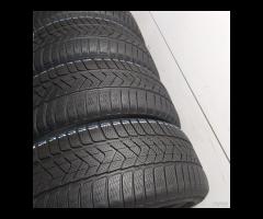 4 GOMME 245 40 19 PIRELLI A61105