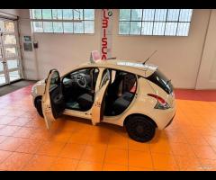 Lancia Ypsilon 1.2 69 CV 5 porte GPL Ecochic Gold - 13