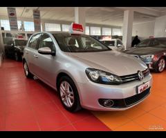 Volkswagen Golf 1.6 TDI DPF DSG 5p. Highline