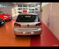 Volkswagen Golf 1.6 TDI DPF DSG 5p. Highline