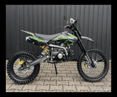 NUOVE MOTO 125 PITBIKE KX 17.14 cross 2025 monster
