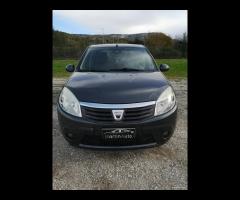 Dacia Sandero 1.4 75cv - Garanzia 12 Mesi