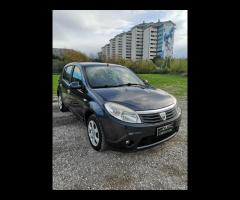 Dacia Sandero 1.4 75cv - Garanzia 12 Mesi