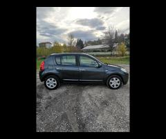 Dacia Sandero 1.4 75cv - Garanzia 12 Mesi