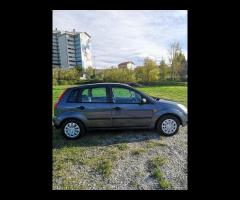 Ford Fiesta 1.2 16V 5p - SI Neopatentati