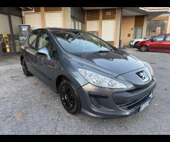 Peugeot 308 1.6 HDi 90CV 5p. - Neopatentati - 8