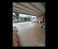 Casa semindipendente con garage ad Acireale