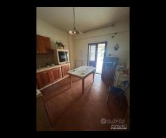 Casa semindipendente con garage ad Acireale