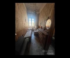 Casa singola su tre livelli a Giarre - 10