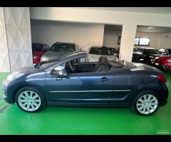 Peugeot 207 1.6 8V HDi 112CV CC Allure Cabrio - 9