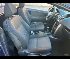 Peugeot 207 1.6 8V HDi 112CV CC Allure Cabrio - 14