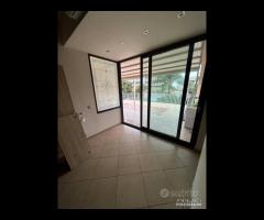 Casa semindipendente con garage ad Acireale