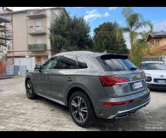 Q5 2.0 tdi mhev Identity Black quattro s-tronic - 6