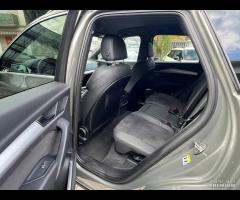 Q5 2.0 tdi mhev Identity Black quattro s-tronic - 13