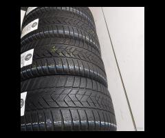 4 GOMME 255 40 18 PIRELLI A61267 - 4