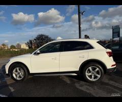 Audi Q5 35 2.0 TDI 163cv MHEV Business S-tronic - 12