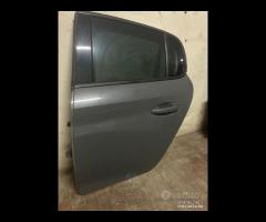 Portiera posteriore anteriore peugeot 208 2024