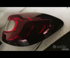 Fanale posteriore led renault captur 2015 2019