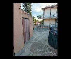 Casa singola con bottega a Fiumefreddo di Sicilia