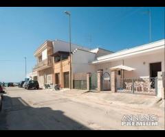 10 metri dal mare villaTetta Torre Lapillo