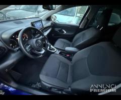 Toyota Yaris Hybrid 5 porte Lounge - 7