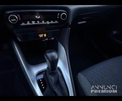 Toyota Yaris Hybrid 5 porte Lounge - 14