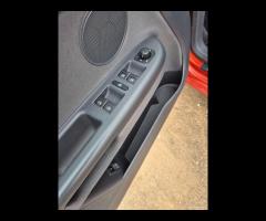 Volkswagen Golf Plus 1.6 16V FSI 5p. Sport. Ltd. E - 12