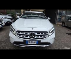Mercedes-benz CLA 200d Automatic Premium - 5