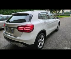 Mercedes-benz CLA 200d Automatic Premium - 9