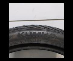 2 GOMME 235 40 19 KUMHO A61472