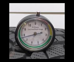 2 GOMME 245 40 18 KUMHO A61470