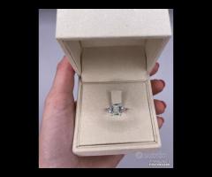 ANELLO ORO BIANCO 18kt. DIAMANTI ED ACQUAMARINA - 6